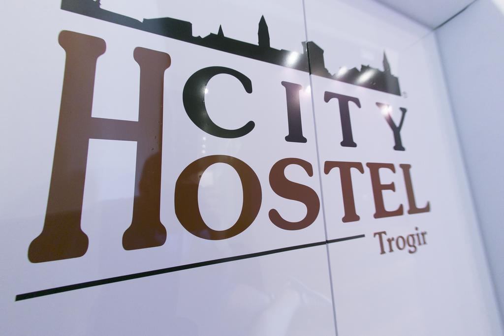 City Hostel Trogir Exterior foto