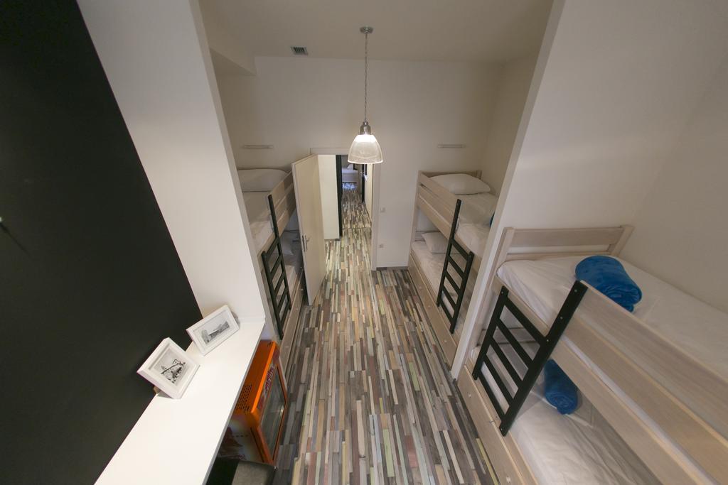 City Hostel Trogir Quarto foto