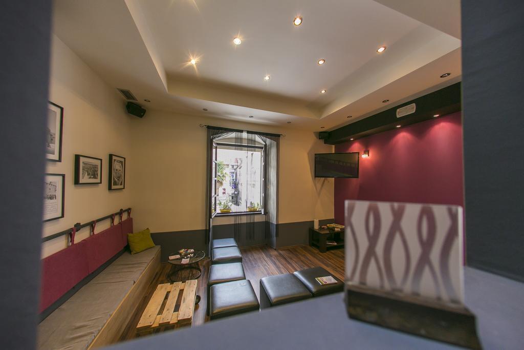 City Hostel Trogir Exterior foto